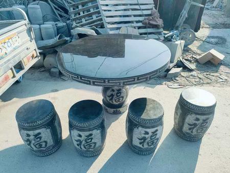 石桌子石凳子批发，石桌子生产厂家
